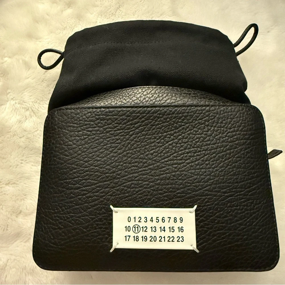 Maison Margelia 5AC Camera Bag Medium Black, Shoulder Bag, New With Tags - Picture 2 of 11